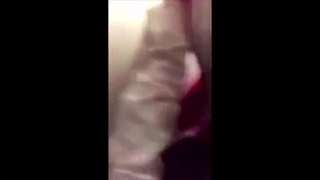 HEZ-444 寝取られ温泉旅行 夫の隣で声を殺してイキまくる美人巨乳妻 生中出しマッサージ4時間