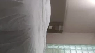 空姐下机陌生约炮 放荡黑丝M属出演